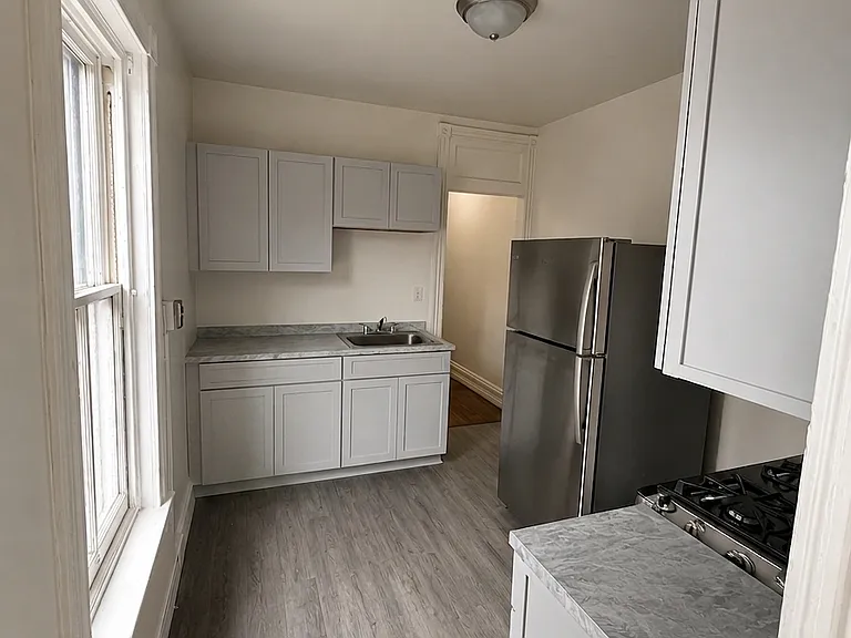 446 W Oley St #2 — Photo 1