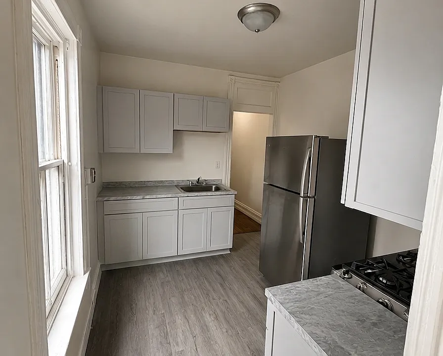 446 W Oley St #2