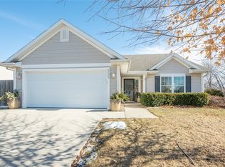 595 SE Crabapple Dr, Waukee, IA 50263
