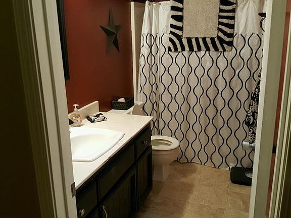 5th image of 12561 Francis Dr