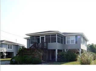 3129 Palmetto Blvd, Edisto Island, SC 29438