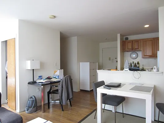 Rented by City Connections Realty | media 14