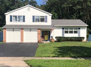 1365 Heartwood Dr, Cherry Hill, NJ 08003