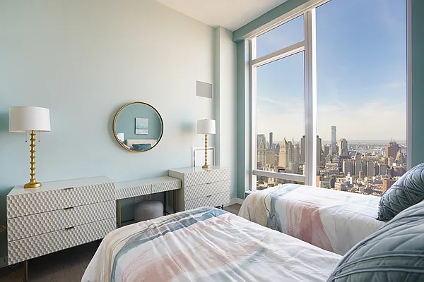 Rented by Nolita Group | media 18