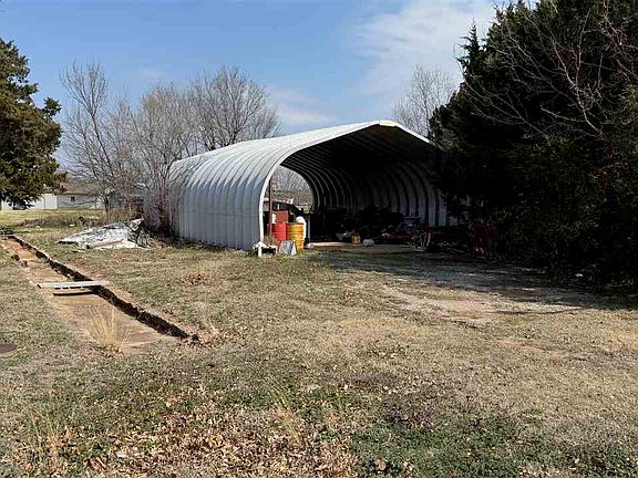 2nd image of 491 Holstein Cir