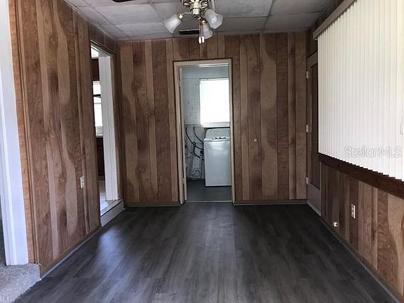 3rd image of 618 Harrison Ave