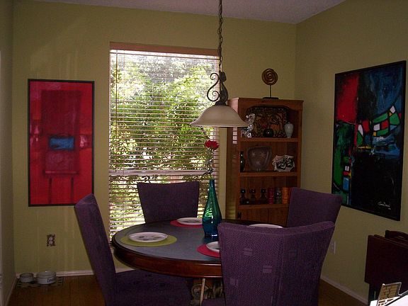 Casual dining area
