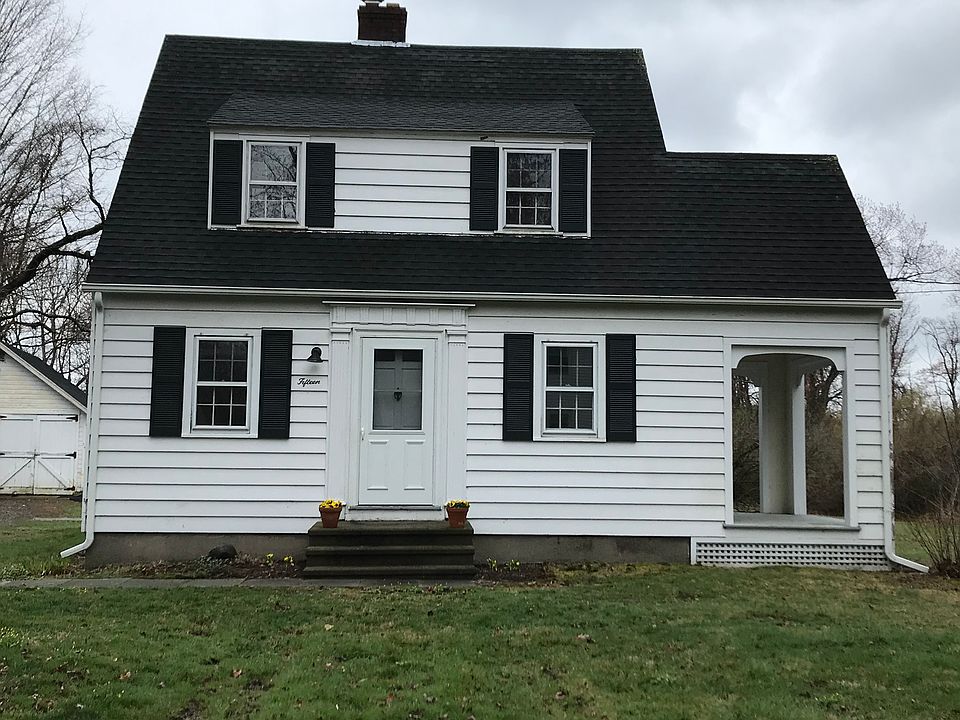 15 Brookside Road
