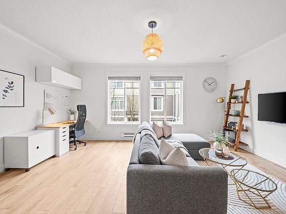 5th image of 15399 Guildford Dr #12