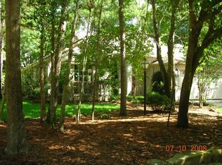 14 Lantern Hollow Pl, The Woodlands, TX 77381