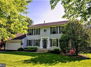 6122 Brookhaven Dr, Frederick, MD 21701