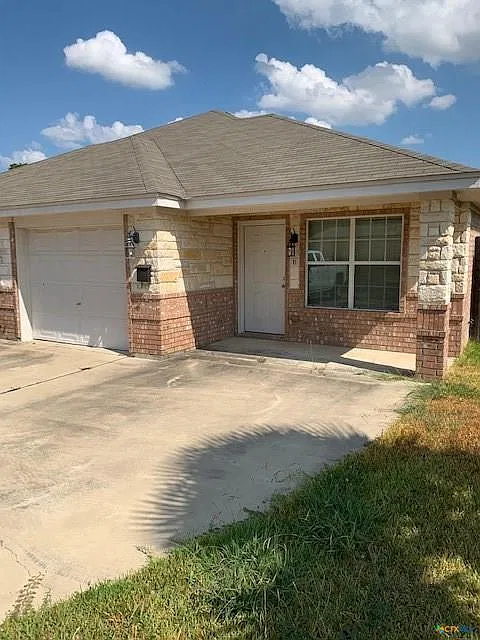 2 bed, 1137 sqft, $1,195 — Photo 3