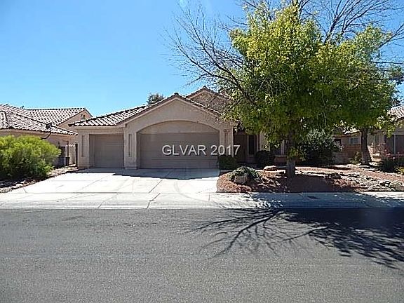 2nd image of 4561 Cielo Ln #0