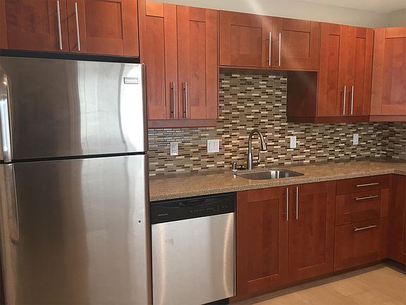 5th image of 164 Santa Lucia Ave APT 2