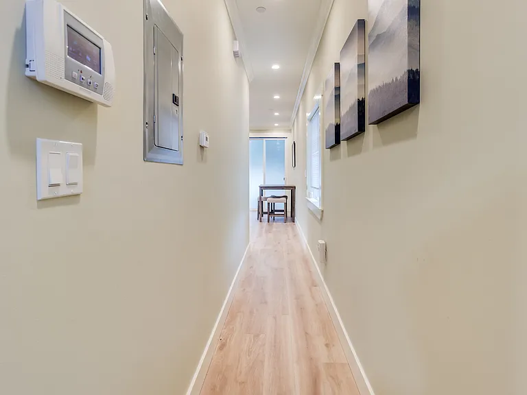 854 Mead Ave — Photo 11