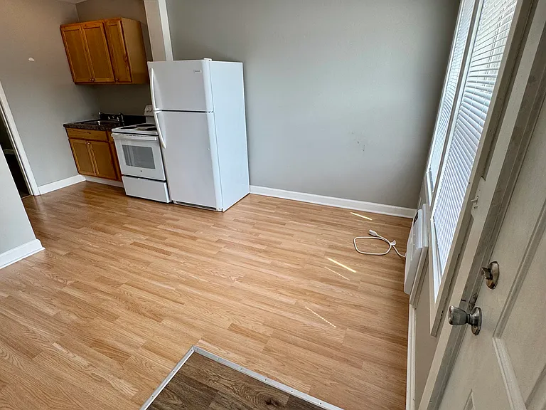 2703 Pine St #2707 — Photo 3