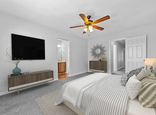 2116 Turtle Point Dr, Raleigh, NC 27604