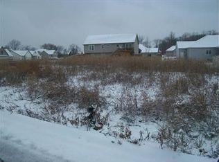 2165 Landmark St, Portage, IN 46368