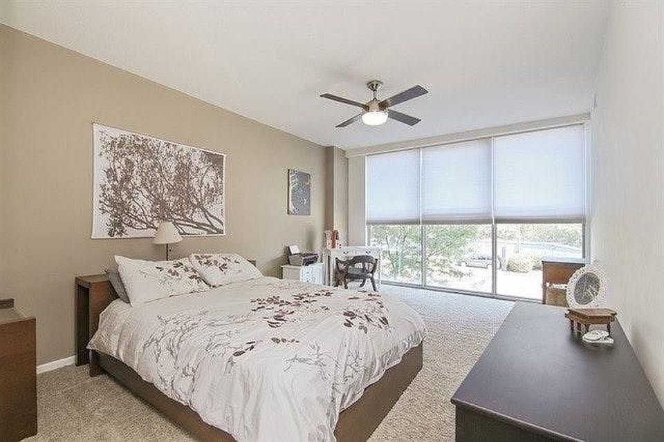 1st bedroom