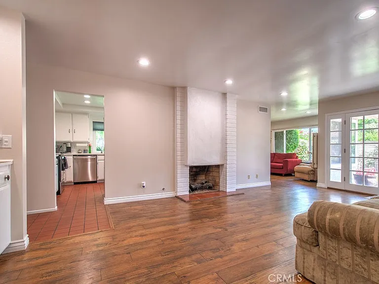 17252 Citron — Photo 25