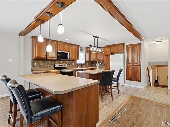 18th image of this home