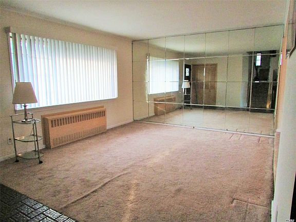 4th image of 11 Evers St