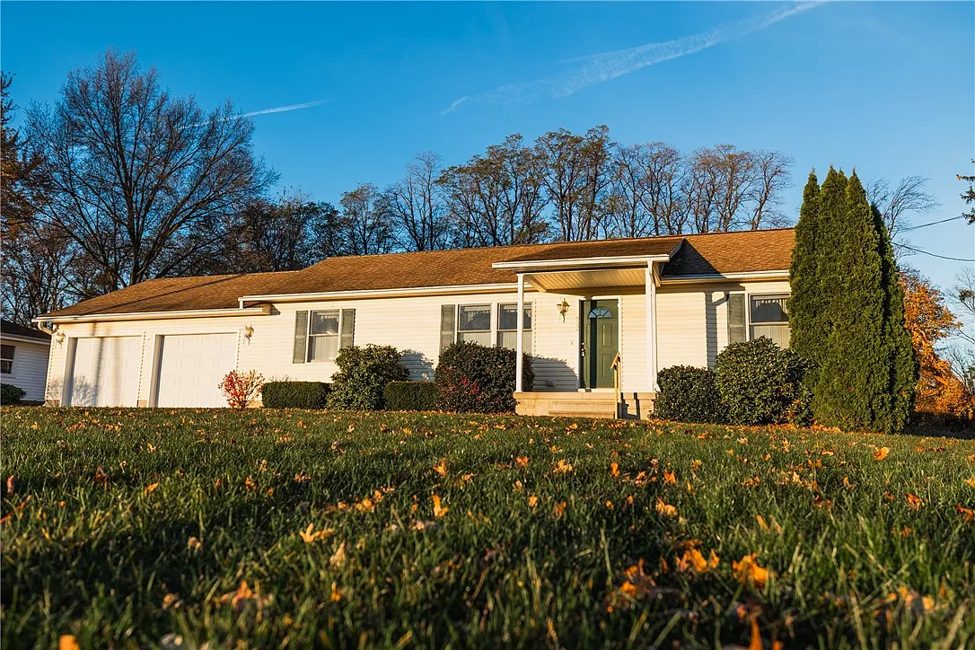 502 Orchard Beach Rd photo 1