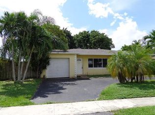 4624 Avalon St, Boca Raton, FL 33428