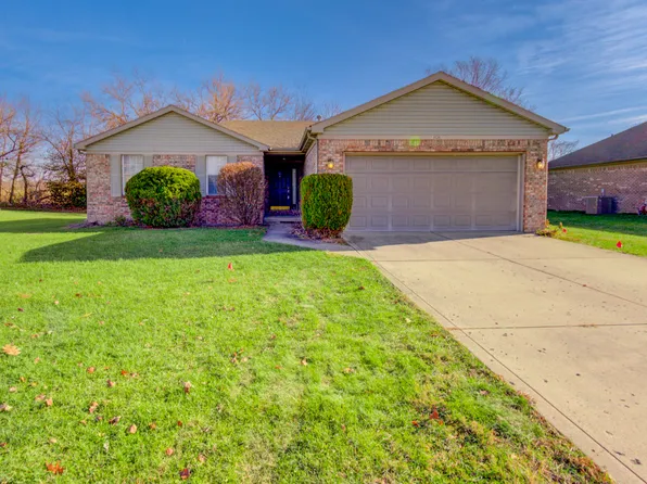 308 Fox Ridge Ct, Shelbyville, IN 46176