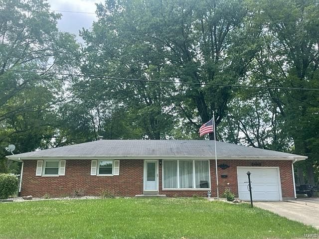2nd image of 103 Mary Dr