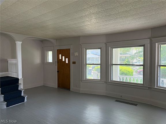 2nd image of 9409 Kempton Ave
