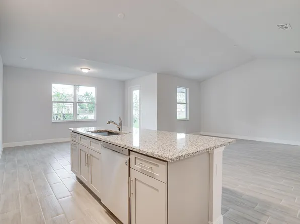 1302 SW Goodman Avenue, Port St Lucie, FL 34953