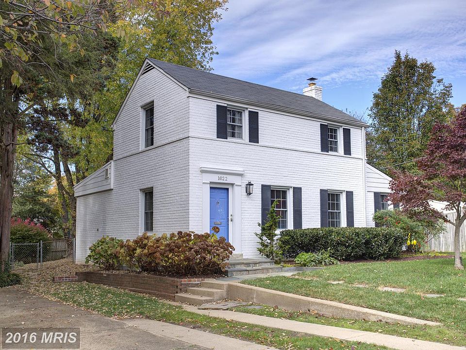 1st image of 1022 Patrick Henry Dr
