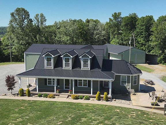 3rd image of 825 Bramlett Rd