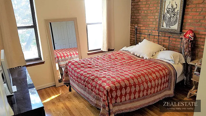 Rented by ZealEstate Group Inc | media 99