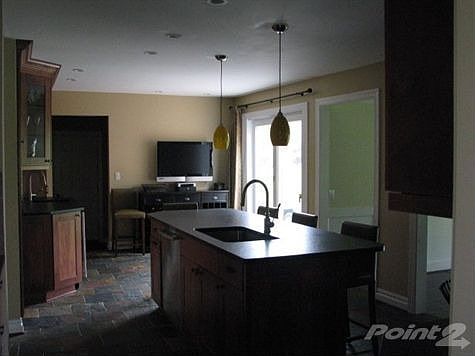 5th image of 7135 Deerhill Dr