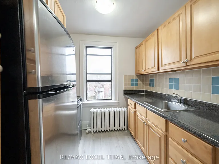 4 Kingston Rd #46 — Photo 8