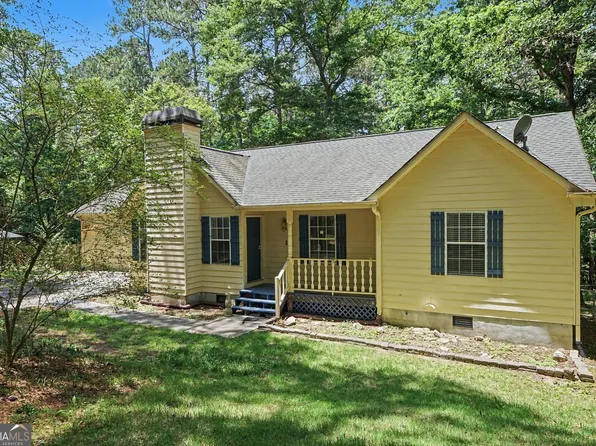 4827 Oakwood Ct, Loganville, GA 30052