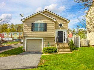 437-439 E Susquehanna St, Allentown, PA 18103