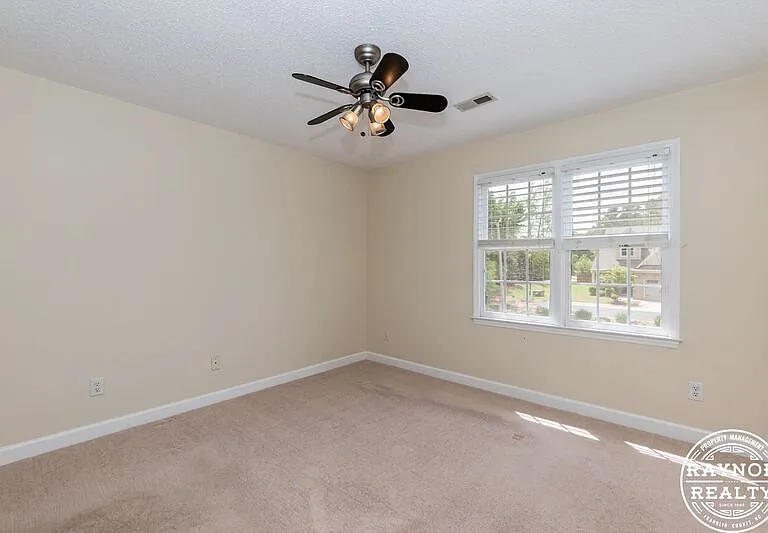 1022 S Main St #O — Photo 10