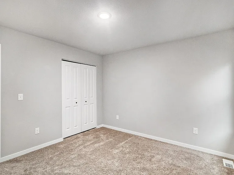17545 Beechwood Ln — Photo 17