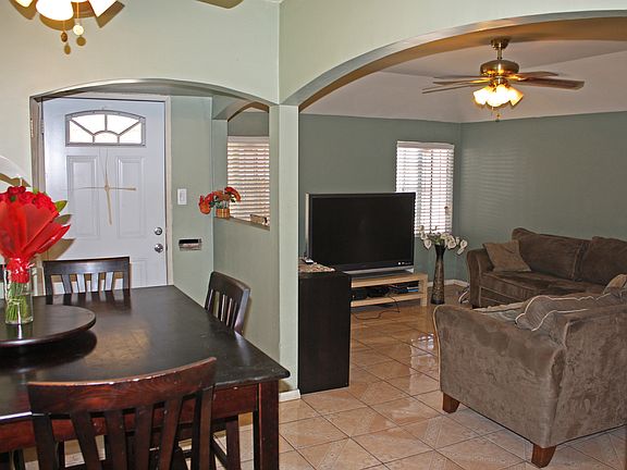 3rd image of 11064 Eve Ave