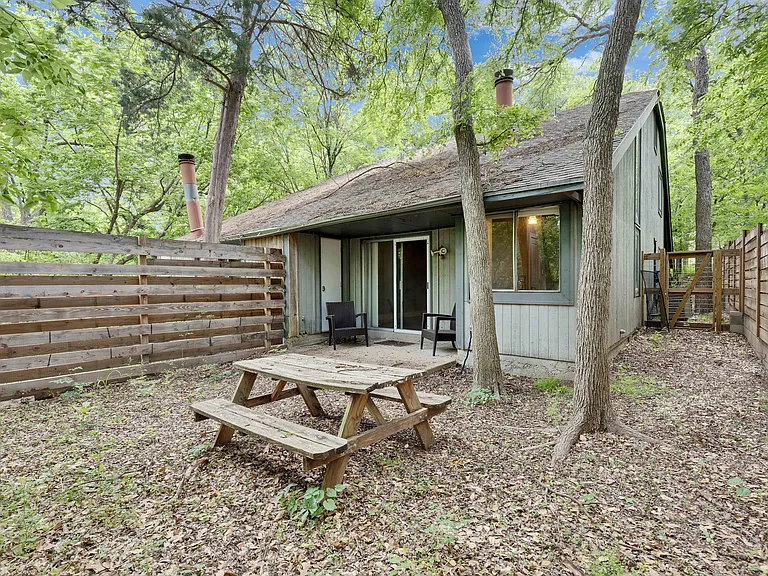 1603 Summer Creek Ct #A — Photo 31