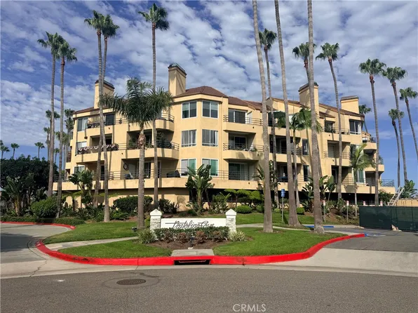 16291 Countess Dr Unit 213, Huntington Beach, CA 92649
