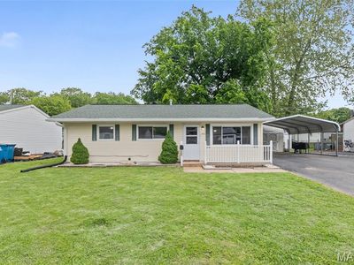 440 S 6th St, Caseyville, IL, 62232