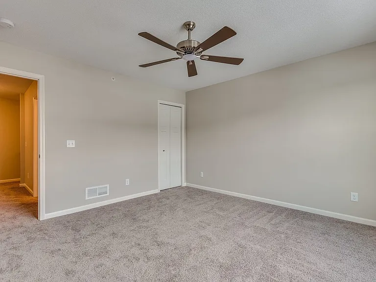 12648 Pond View Rd — Photo 6