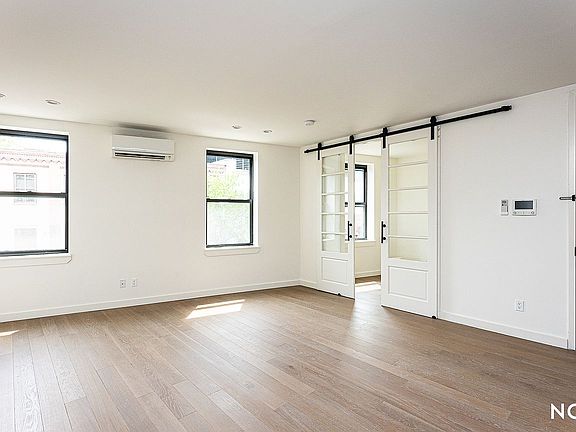 5th image of 43 Franklin St #7