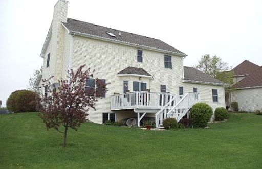 3rd image of 324 Eli G Jewell Ct
