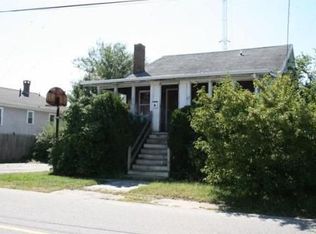 67 Newport Rd, Hull, MA 02045