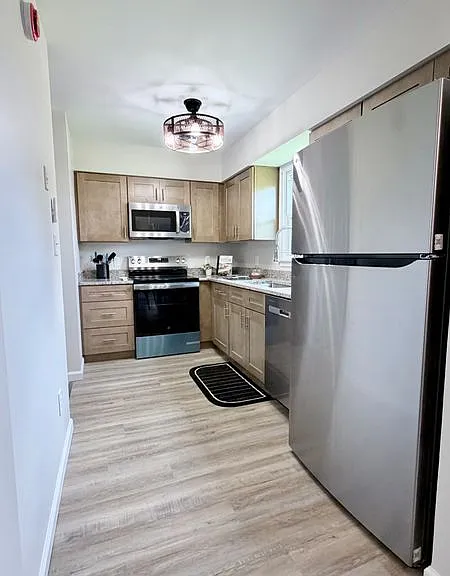 510 Hamilton St — Photo 8